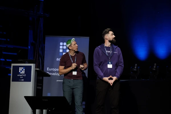 Tad Reeves, Kamil Chociej